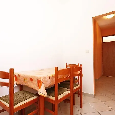Rovanjska 6209a Apartment